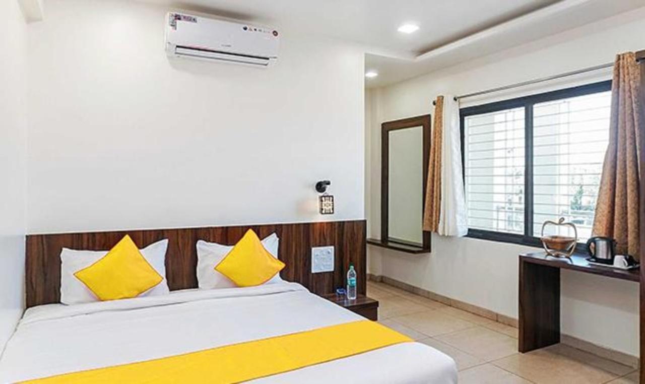 Fabhotel Karishma Palace Supe Zewnętrze zdjęcie