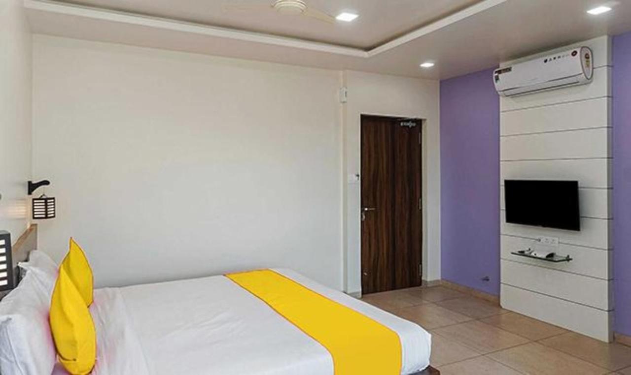 Fabhotel Karishma Palace Supe Zewnętrze zdjęcie